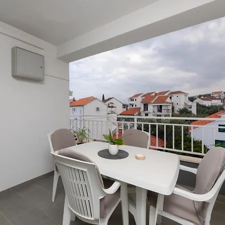 Appartement Garden Supetar